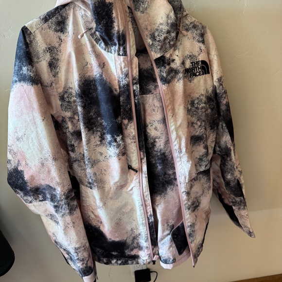 NORTH FACE WOMEN'S SKI JACKET & PANTS EXCELLENT CONDITION SIZE SMALL/MEDIUM  WOR - Picture 7 of 13